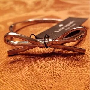 Kate Spade Skinny Mini Bow Hinged Silver Bangle
